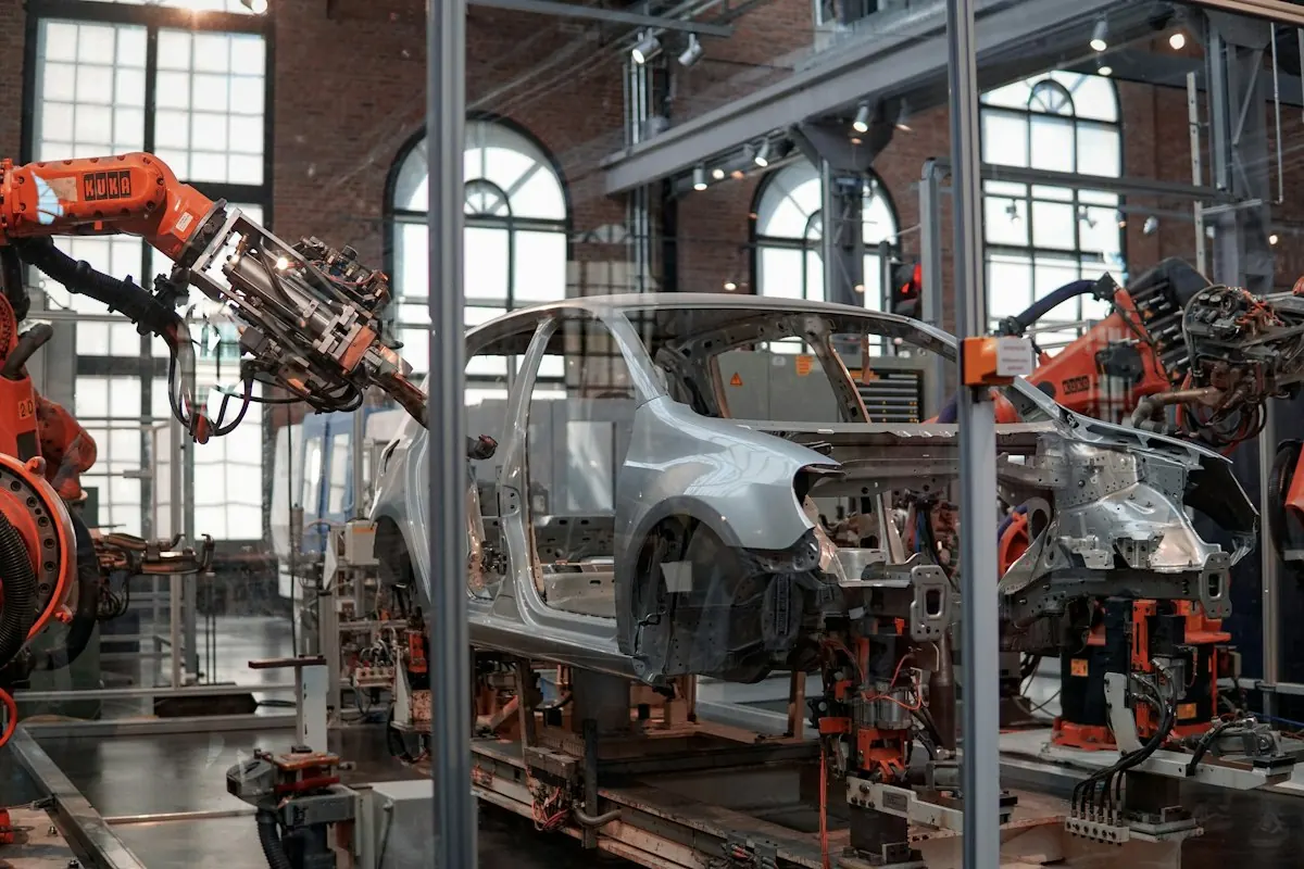 Otomotiv üretim hattı